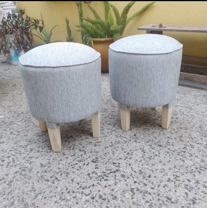 Puffs / Banquitos Nórdicos - imagen 1